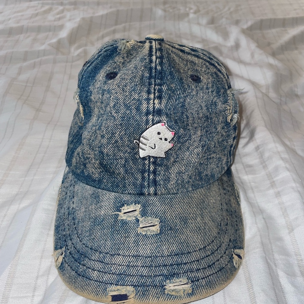 Jean hat with a cat on it used selling for new hat